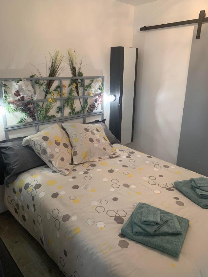la villa des six ifs - Le mûrier Flayosc Extérieur photo