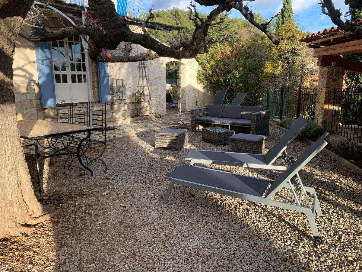 la villa des six ifs - Le mûrier Flayosc Extérieur photo