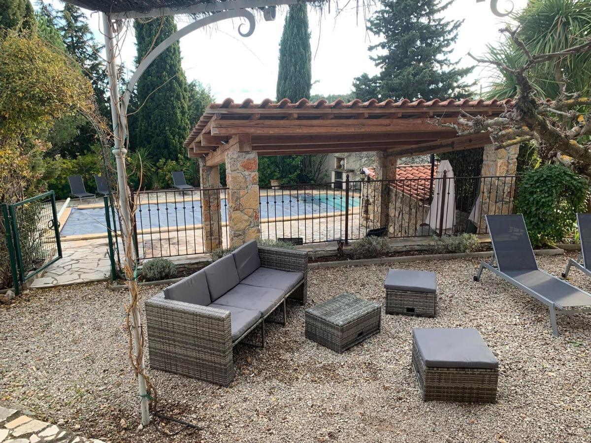 la villa des six ifs - Le mûrier Flayosc Extérieur photo