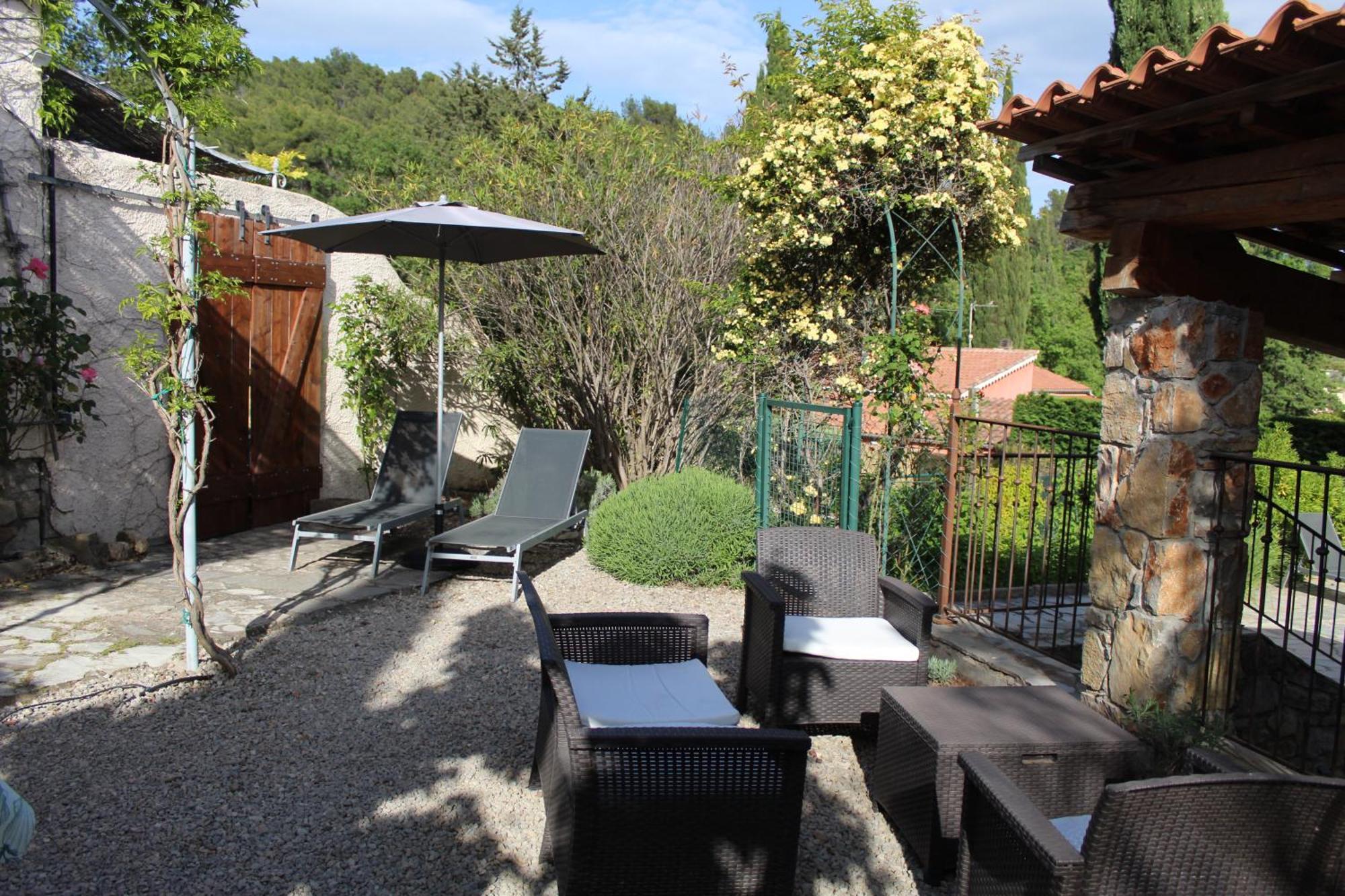 la villa des six ifs - Le mûrier Flayosc Extérieur photo